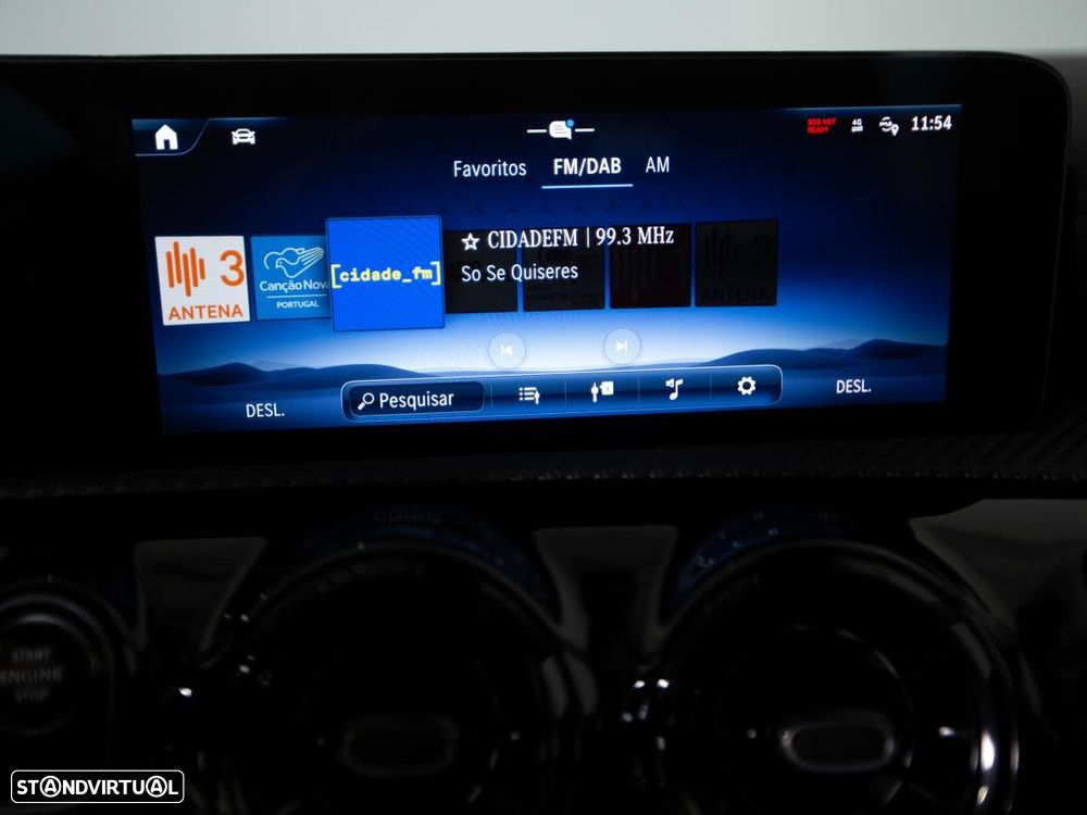 Mercedes-Benz A 250 e - 31