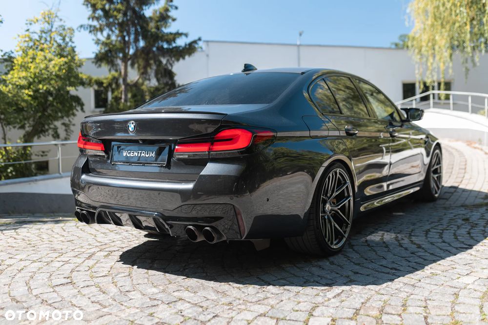 BMW M5 Competition - 8