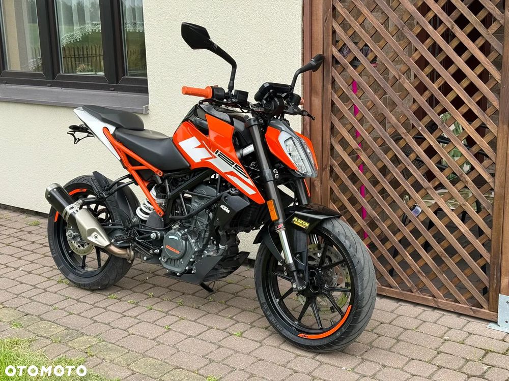 KTM Duke 125 - 1