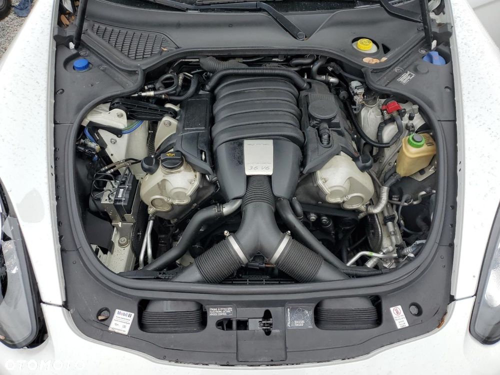 Porsche Panamera Standard - 14