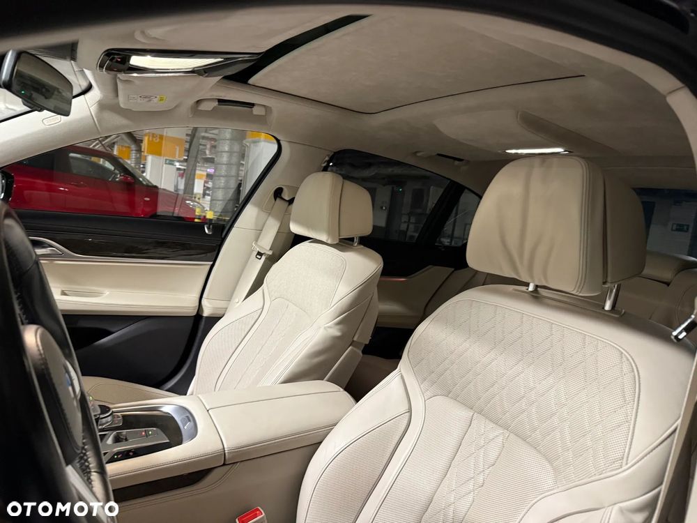 BMW Seria 7 730d xDrive - 7