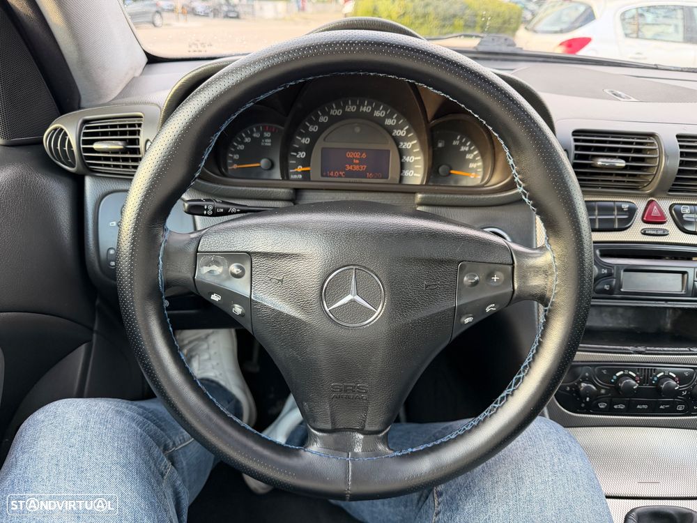 Mercedes-Benz C 220 CDi Sport Coupé Evolution S6 - 21