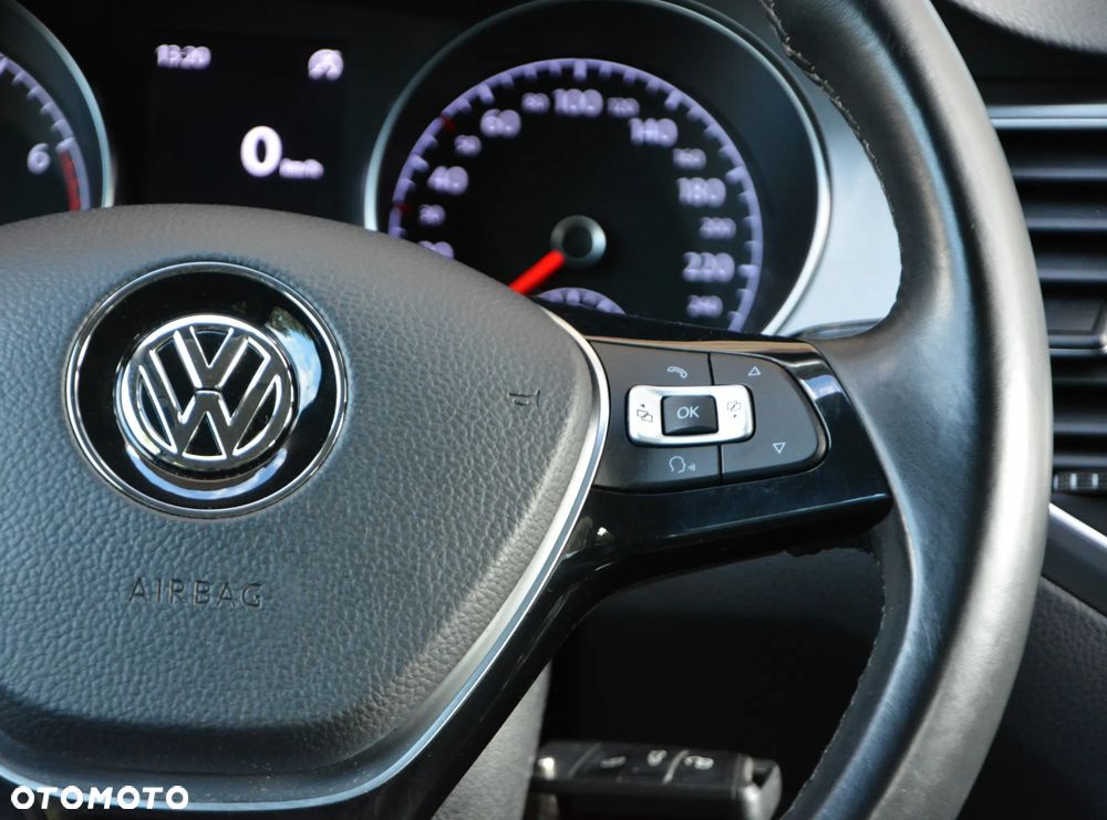 Volkswagen Golf Sportsvan - 21