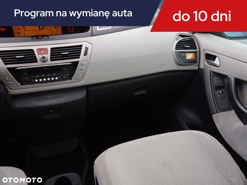 Citroën C4 Picasso - 10
