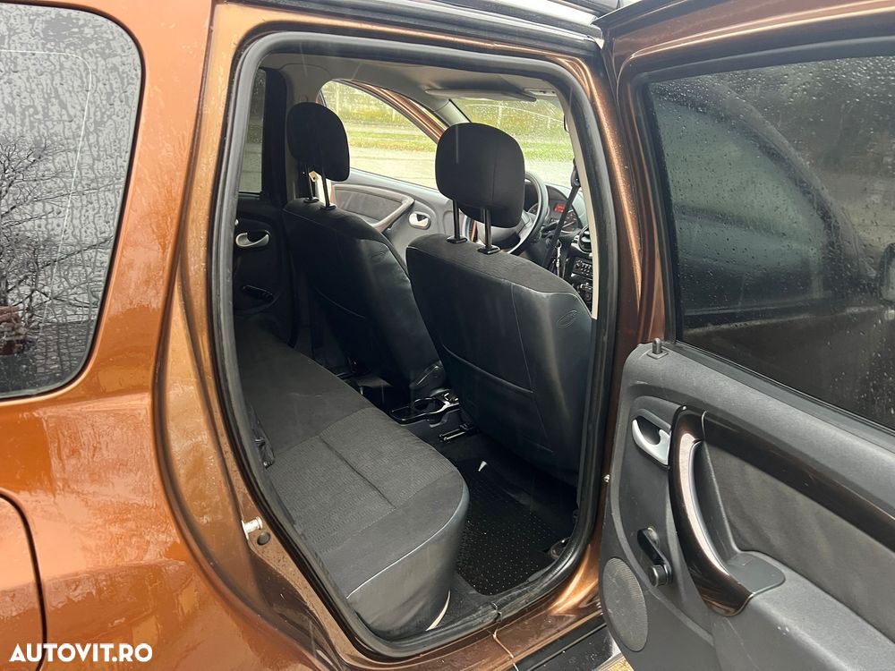 Dacia Duster 1.5 dCi 4x2 Prestige - 13