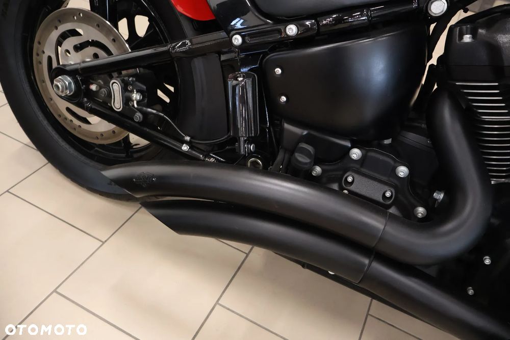 Harley-Davidson Dyna Street Bob - 18