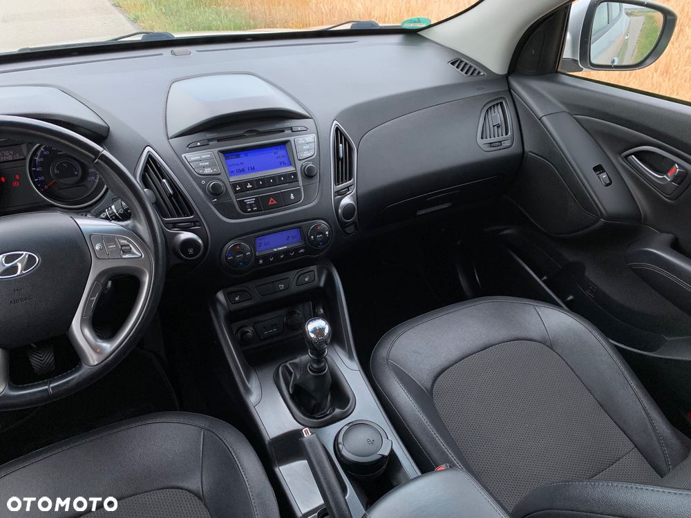 Hyundai ix35 blue 1.6 2WD Finale - 14