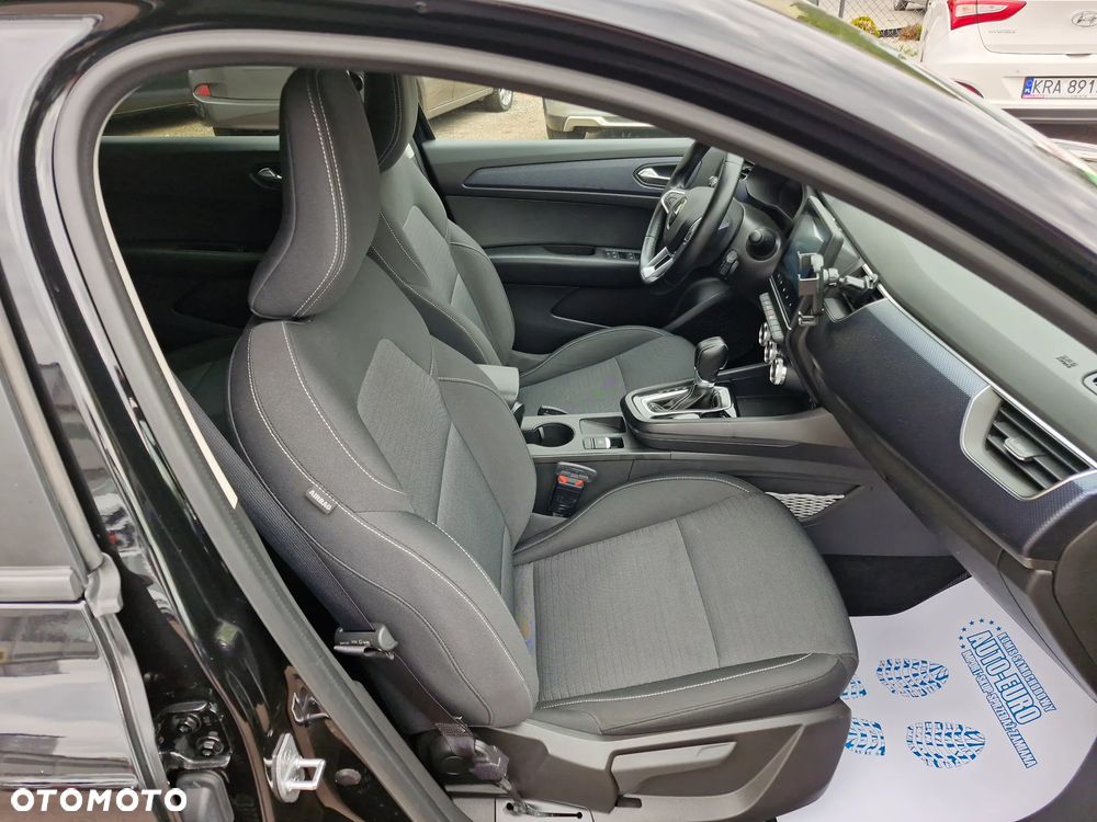 Renault Arkana 1.6 E-TECH Intens MMT - 18