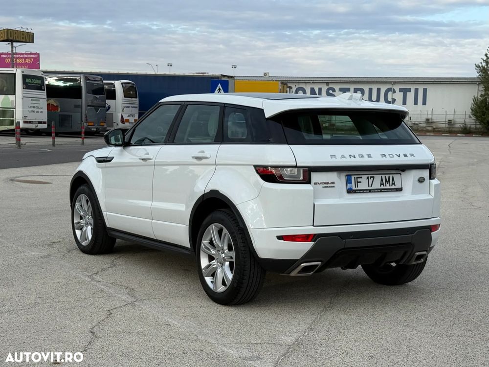 Land Rover Range Rover Evoque - 32