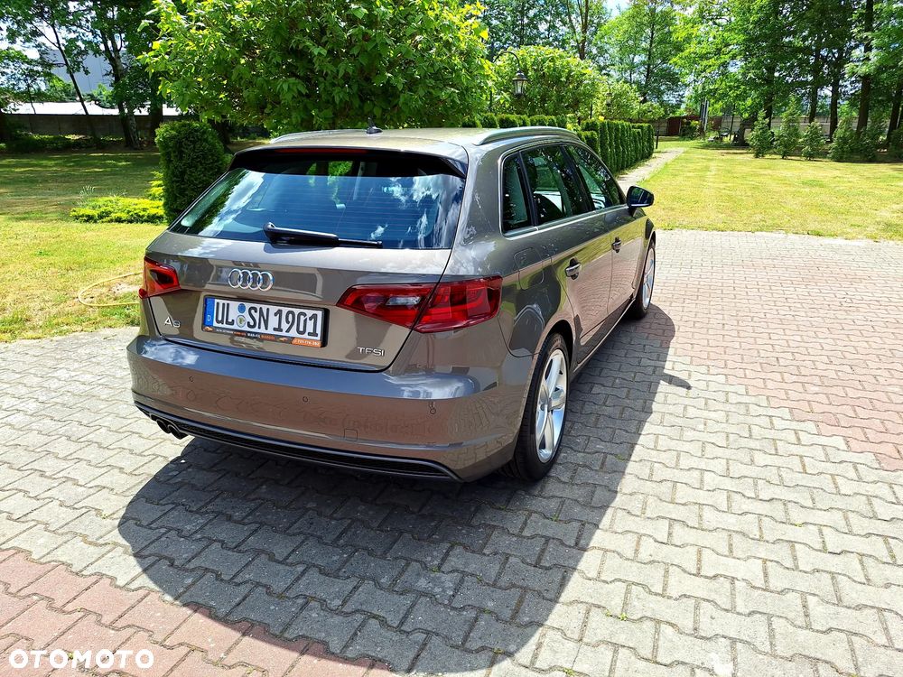 Audi A3 Sportback 1.4 TFSI S tronic Attraction - 5