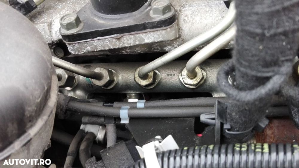 Rampa injectoare Opel Astra G 1.7 CDTI din 2003 - 1