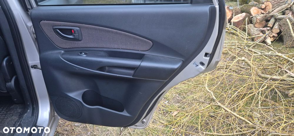 Hyundai Tucson 2.0 Comfort 2WD - 11