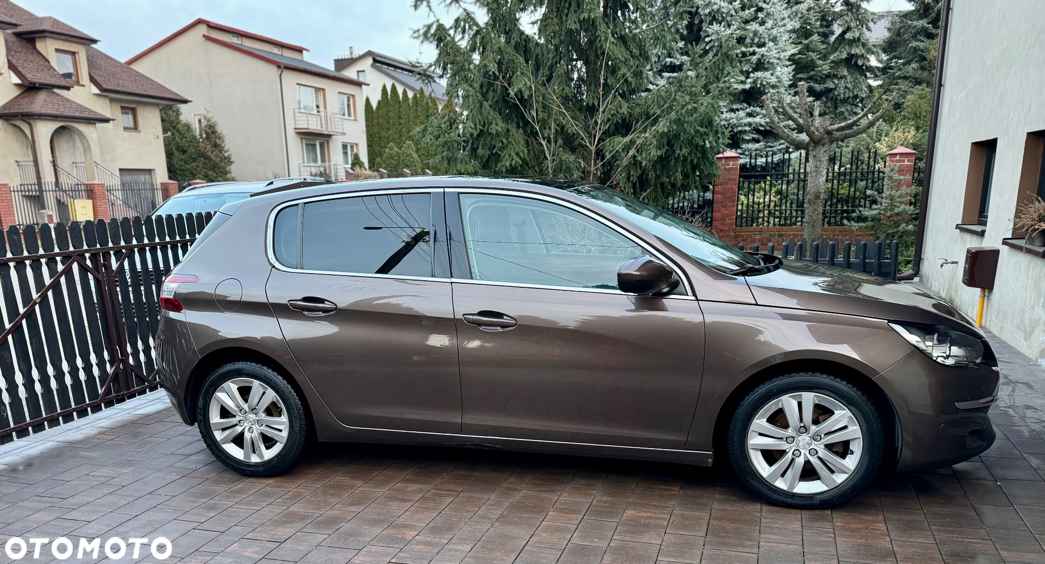 Peugeot 308 SW 1.6 BlueHDi Active S&S - 4