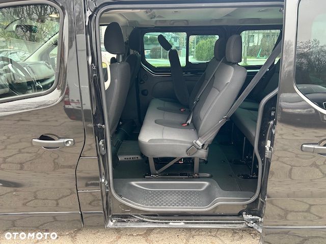 Renault Trafic Grand 2.0 dCi EDC - 2