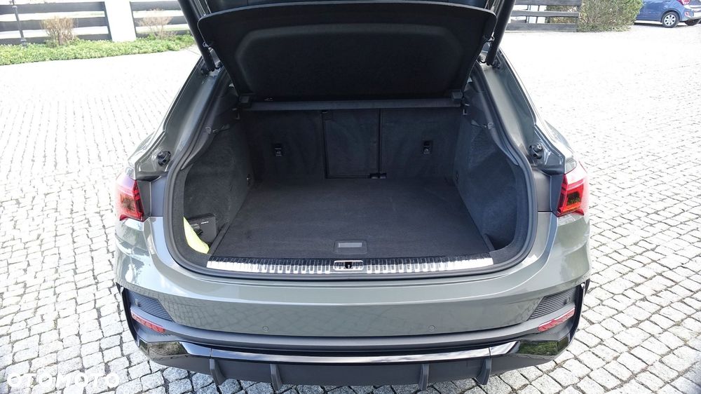 Audi Q3 Sportback - 26