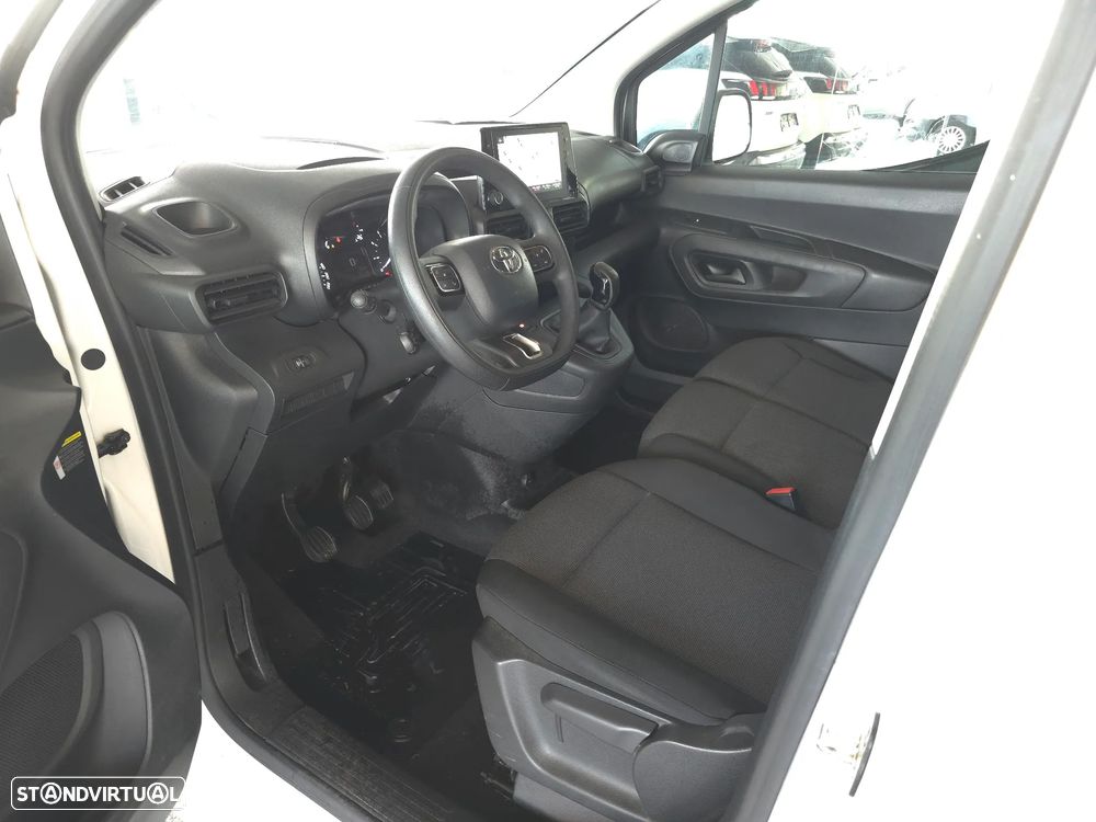 Toyota PROACE CITY VERSO 1.5 D - 9