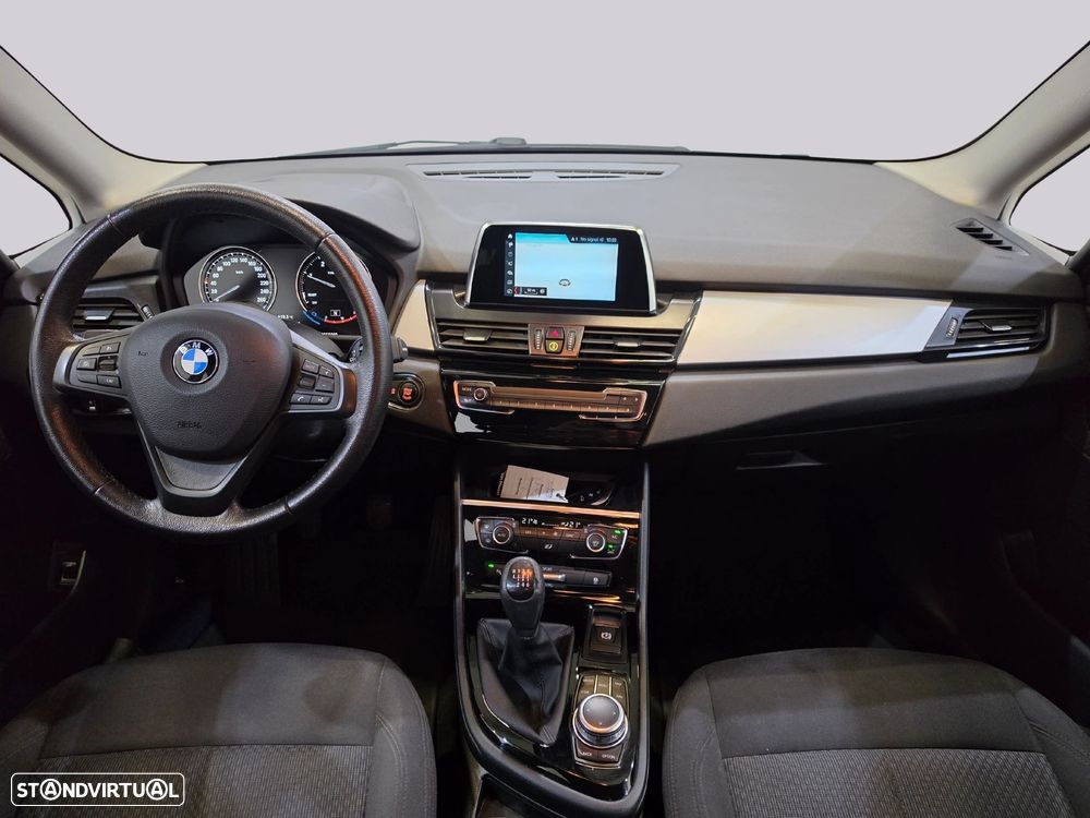 BMW 216 Gran Tourer d - 7