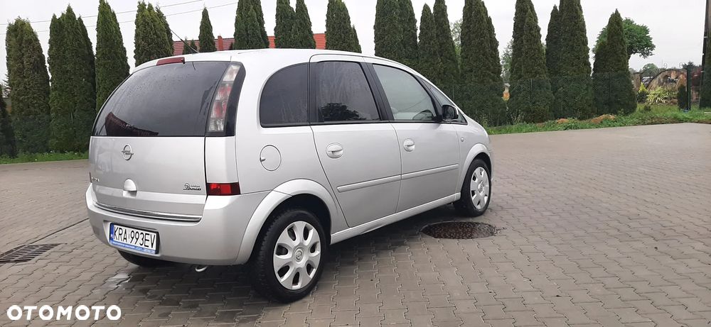 Opel Meriva - 22