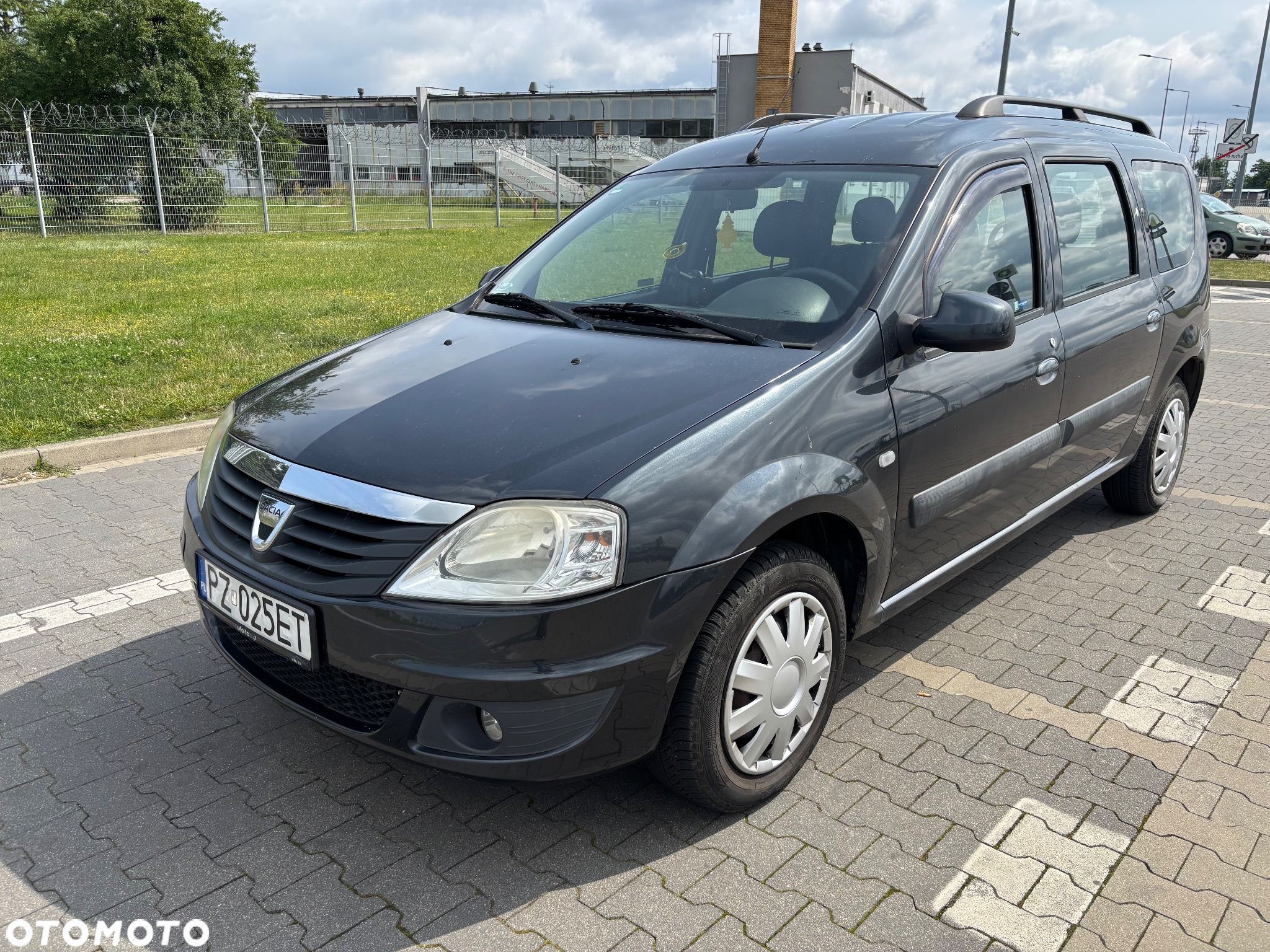Dacia Logan MCV 1.5 dCi Laureate - 2