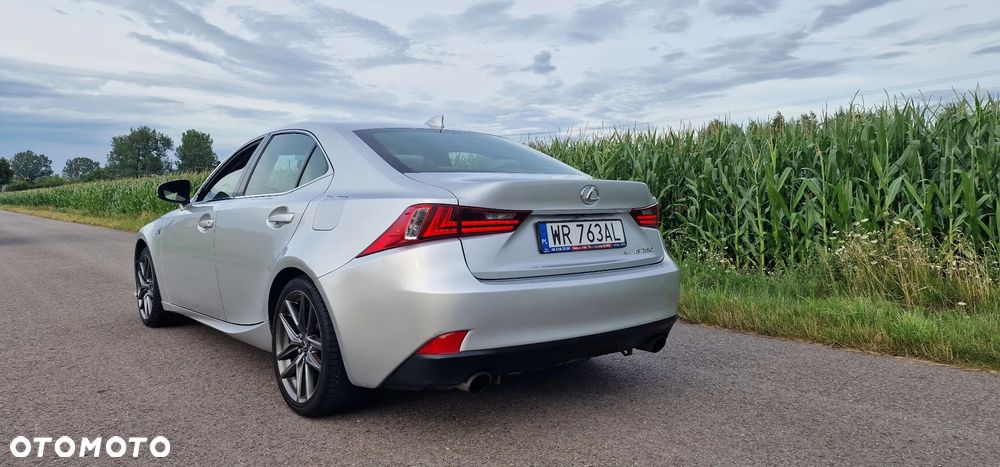 Lexus IS 250 F Sport - 8