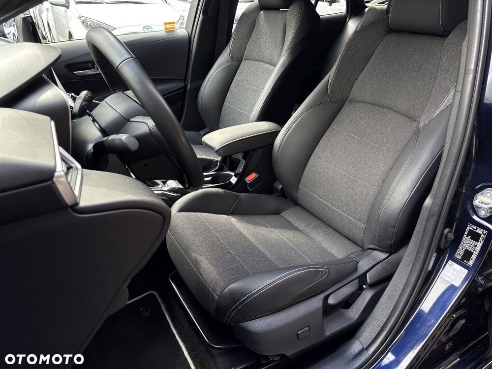 Toyota Corolla 1.8 Hybrid Style - 28