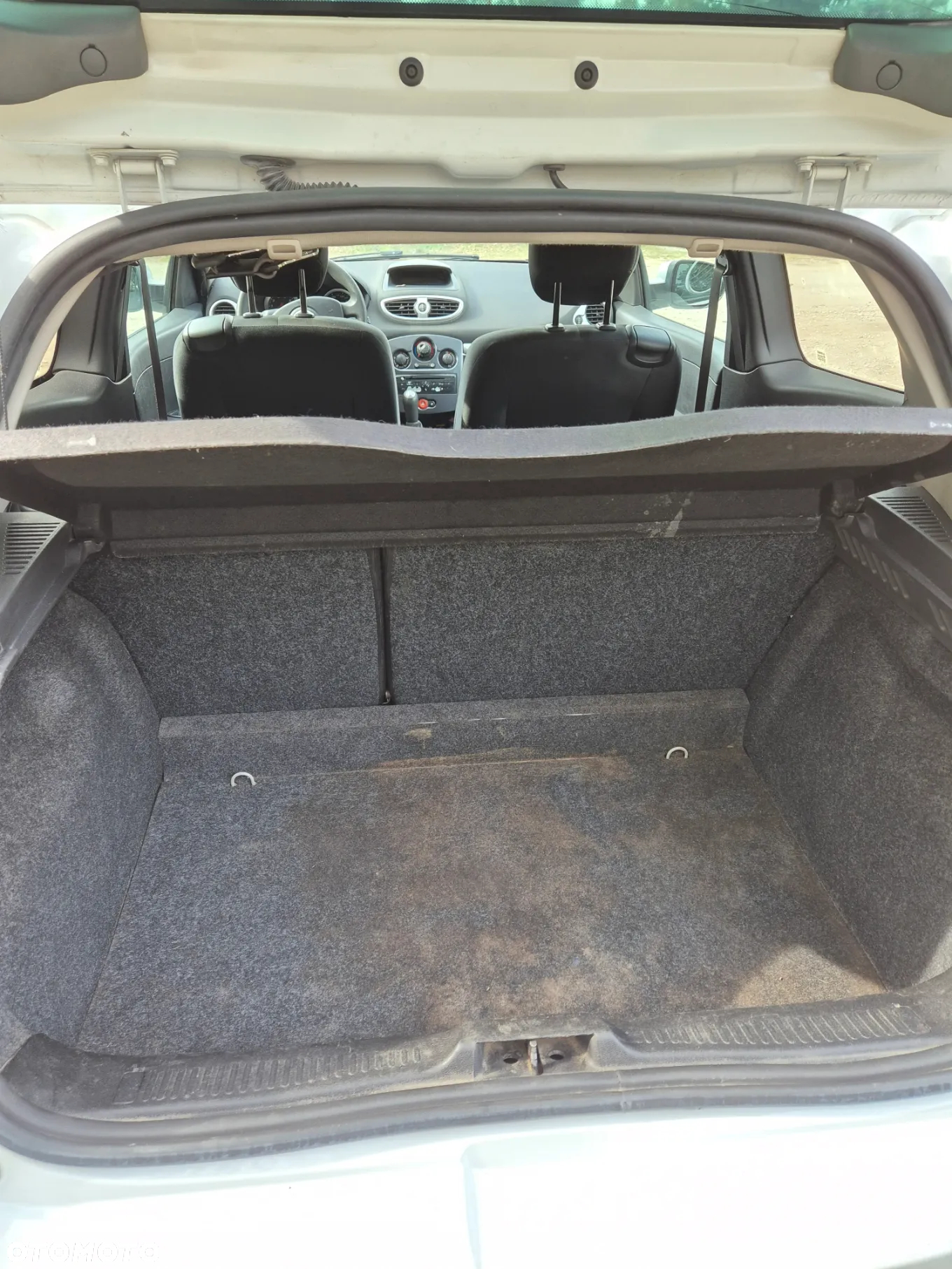 Renault Clio 1.2 16V Authentique - 9