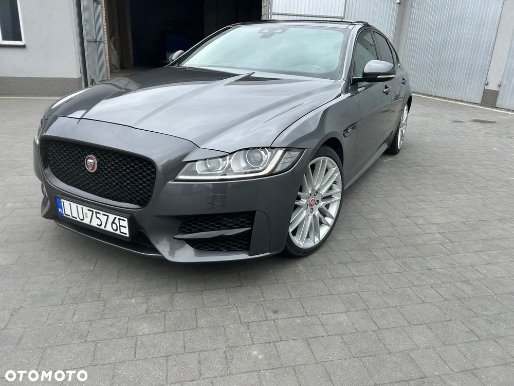 Jaguar XF 20d AWD R-Sport - 5