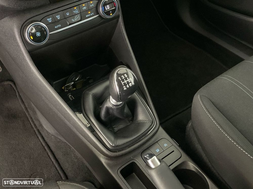 Ford Fiesta 1.0 EcoBoost Business - 19