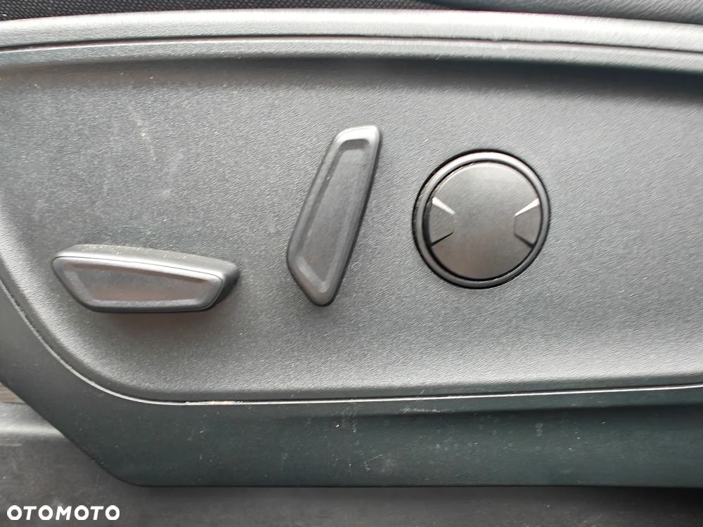 Ford Escape - 25