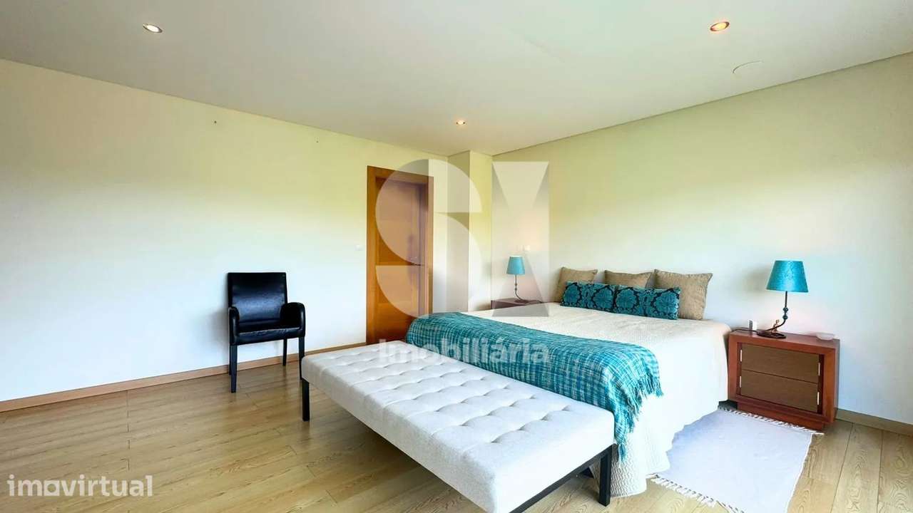 Moradia T3 Duplex em Condomínio Privado - Grande imagem: 2/47
