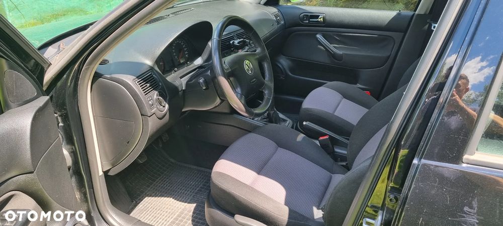 Volkswagen Golf 1.9 TDI - 14