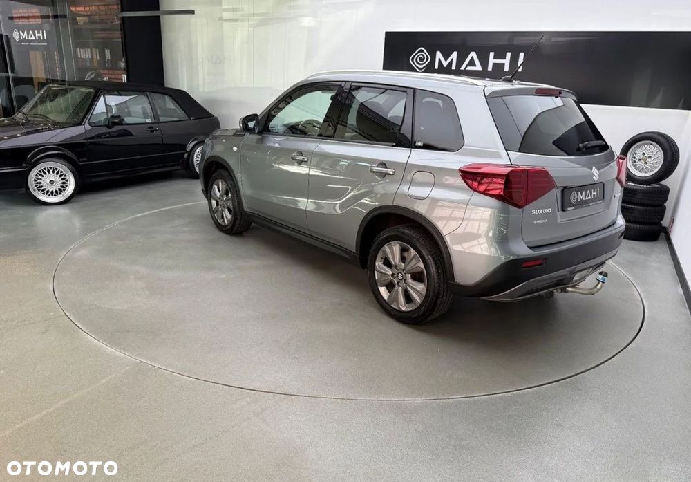 Suzuki Vitara 1.0 Boosterjet Premium 2WD - 9