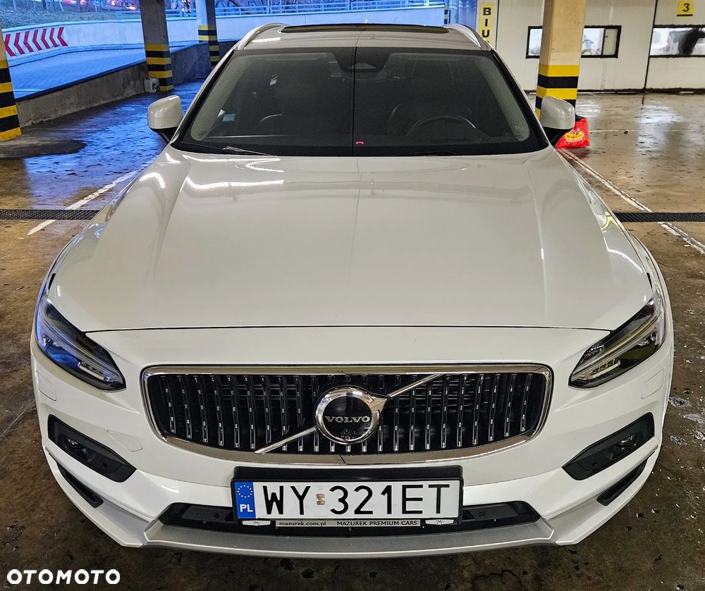 Volvo V90 B5 D AWD Ultimate Dark - 2