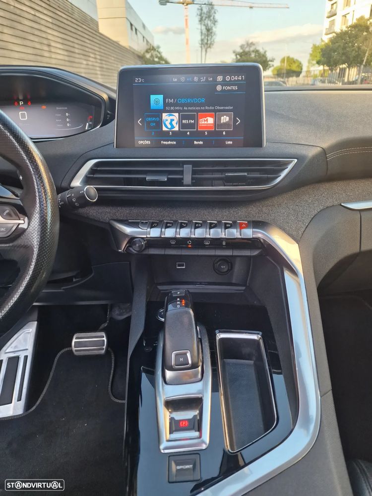 Peugeot 5008 BlueHDI 130 EAT8 GT - 22