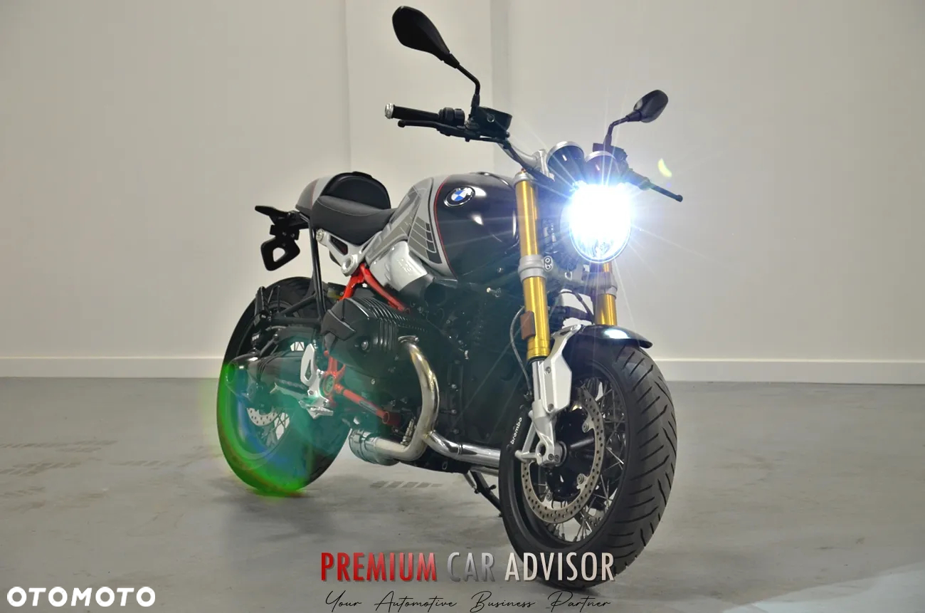 BMW R - 2