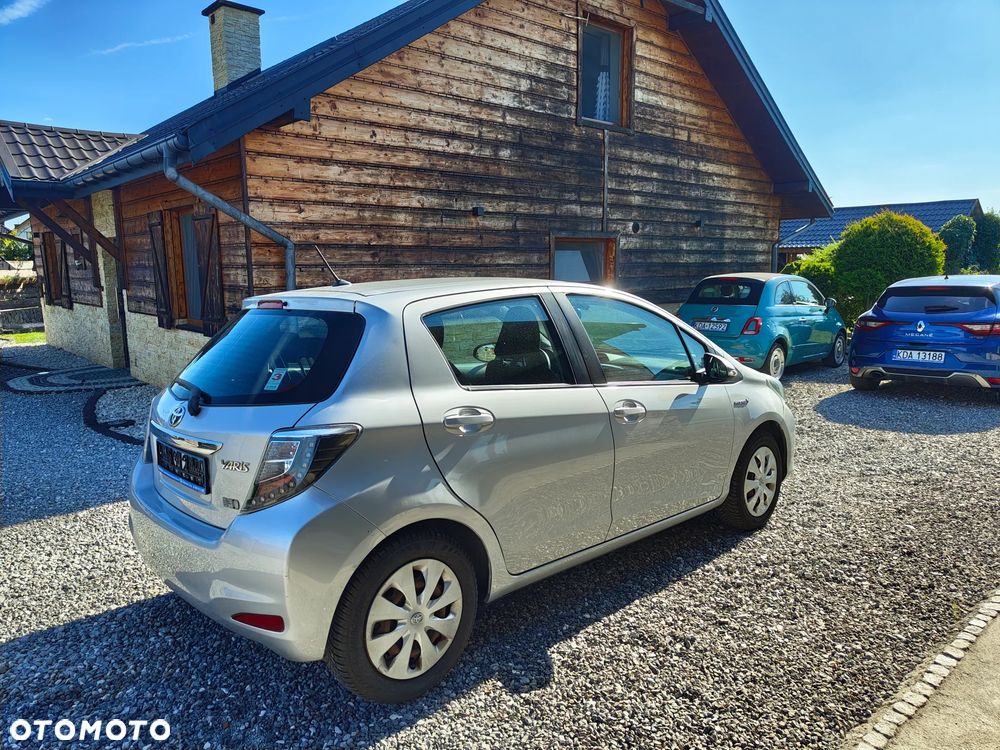 Toyota Yaris 1.5 VVT-i - 6
