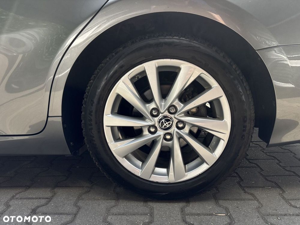 Toyota Camry 2.5 Hybrid Comfort CVT - 37