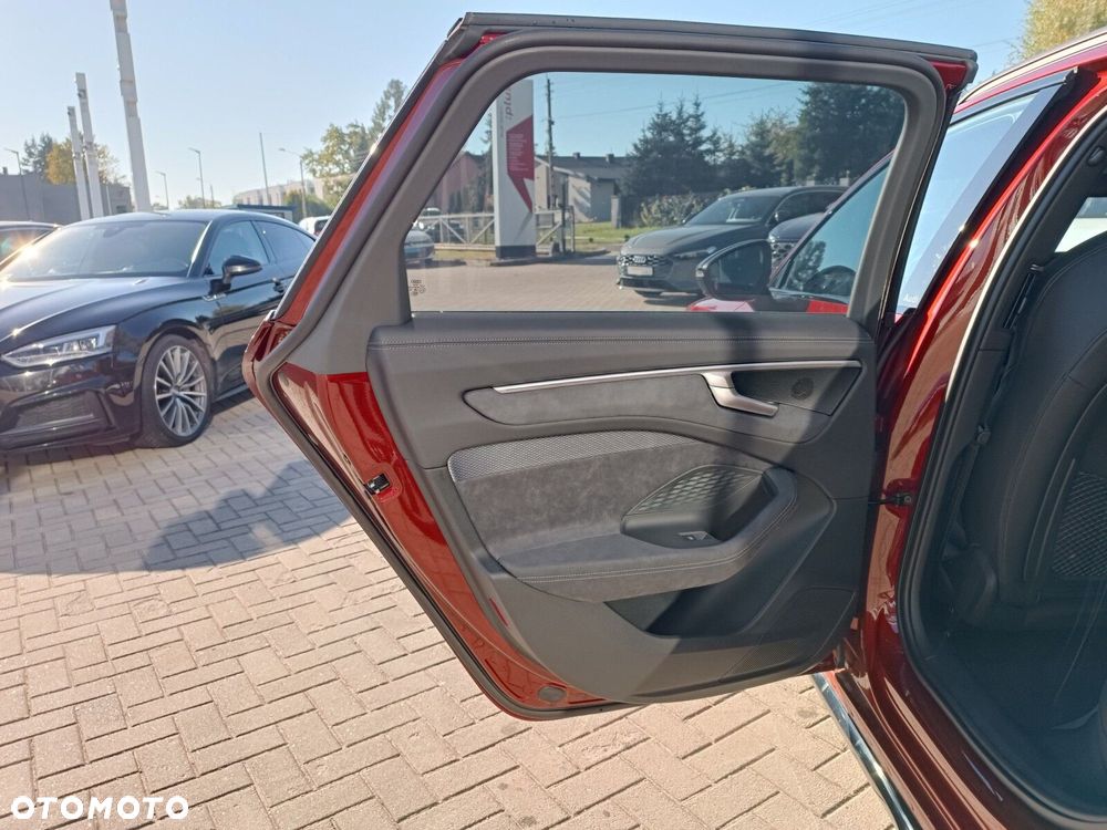 Audi A6 Avant - 15