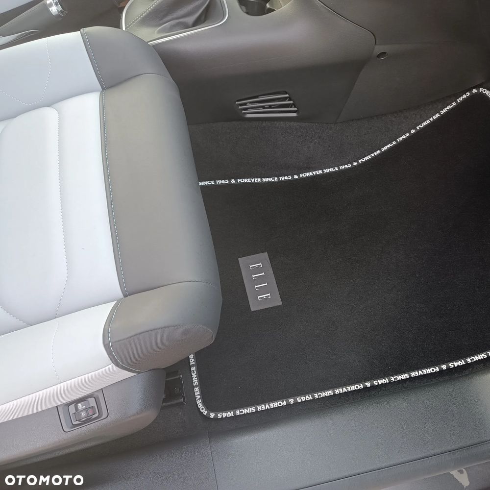 Citroën C3 1.2 PureTech Elle S&S EAT6 - 30