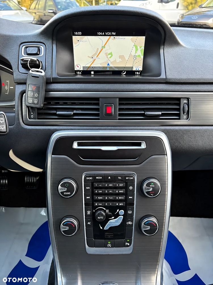 Volvo V70 - 25