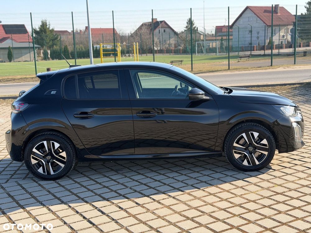 Peugeot 208 Elektromotor 156 Active - 4