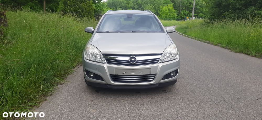 Opel Astra 1.6 Caravan - 4