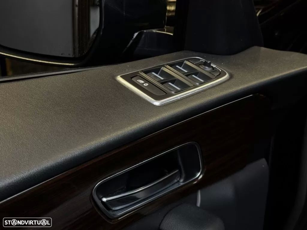 Jaguar F-Pace - 20