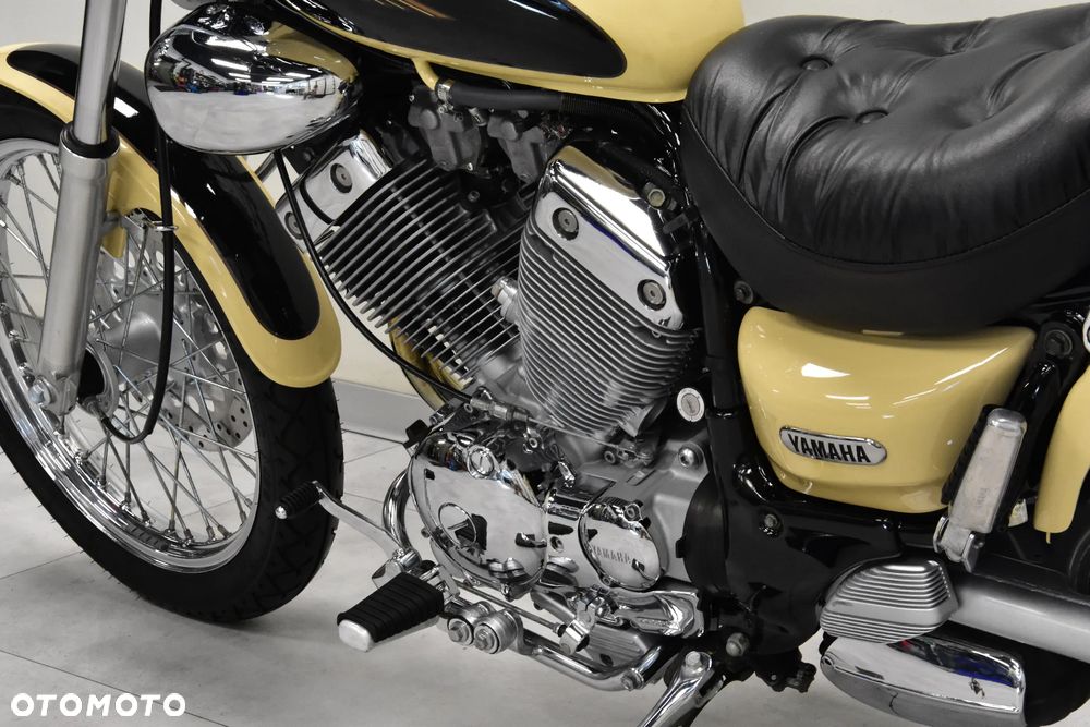 Yamaha XV - 26