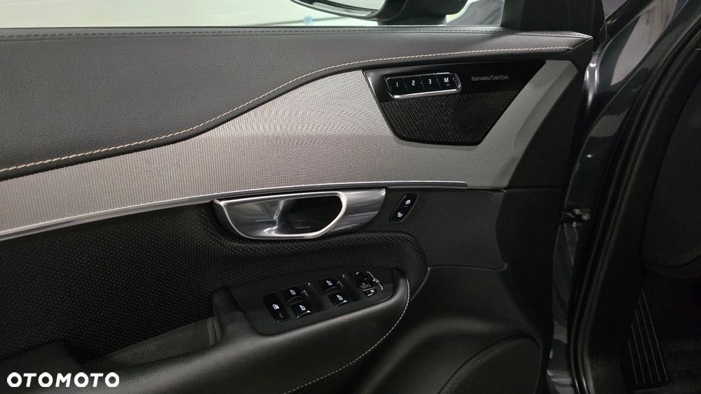 Volvo XC 90 B5 D AWD Geartronic RDesign - 13
