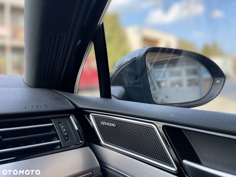 Volkswagen Passat 2.0 TDI BMT Highline DSG - 33