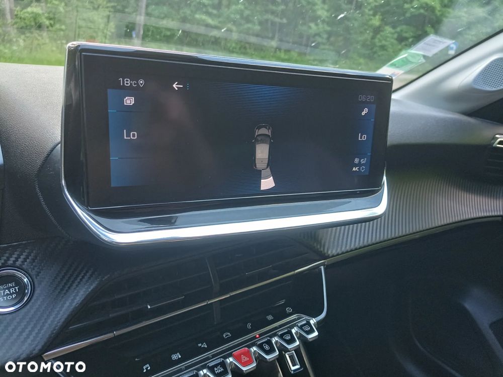 Peugeot 208 - 39