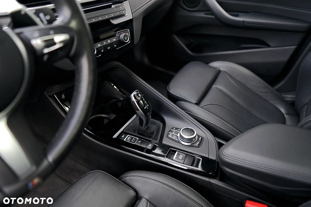 BMW X1 xDrive25i M Sport - 32