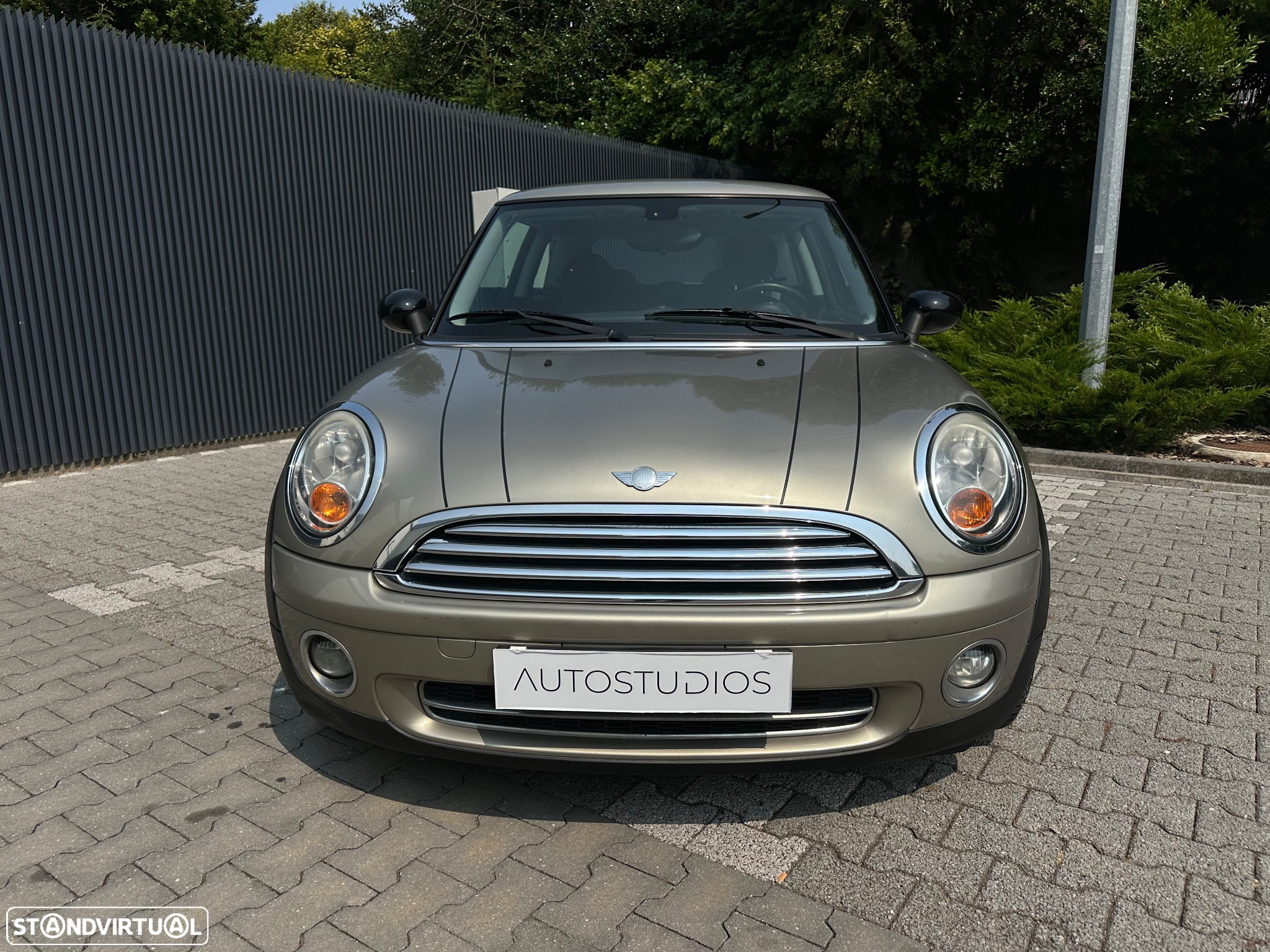 MINI 3 Portas One 1.4 Auto - 4