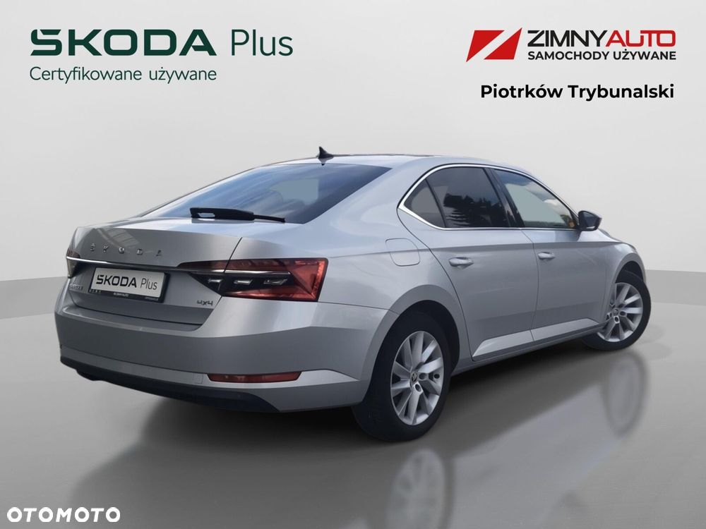Skoda Superb 2.0 TDI SCR 4x4 Style DSG - 9